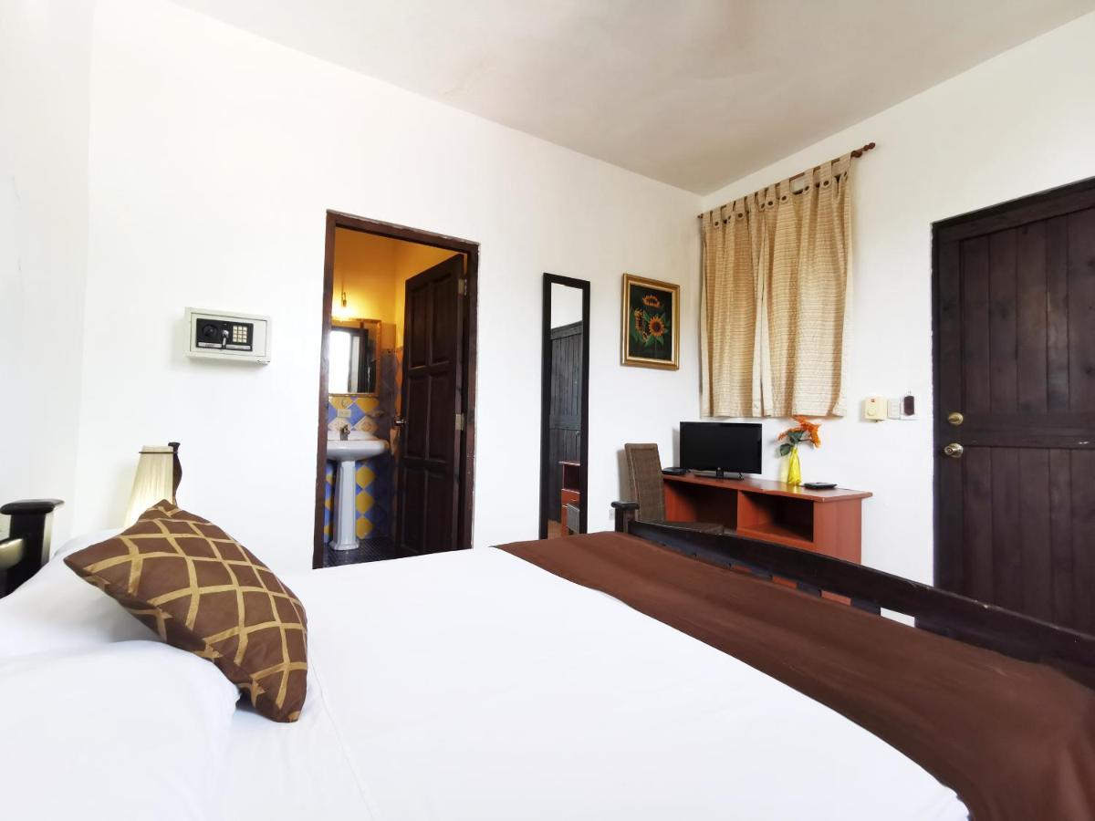 Mansion Colonial Dona Elvina Hotel Santo Domingo Buitenkant foto