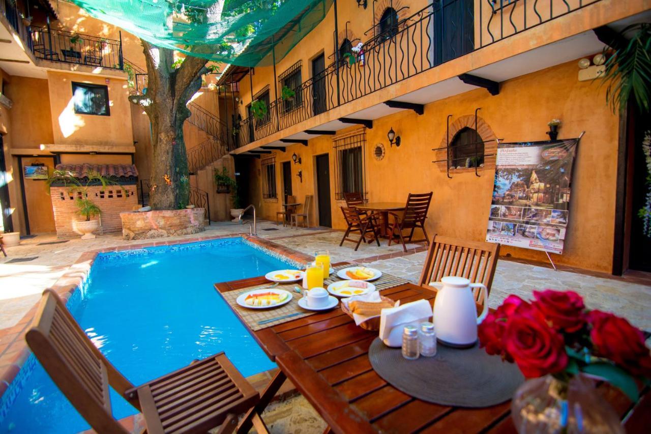 Mansion Colonial Dona Elvina Hotel Santo Domingo Buitenkant foto
